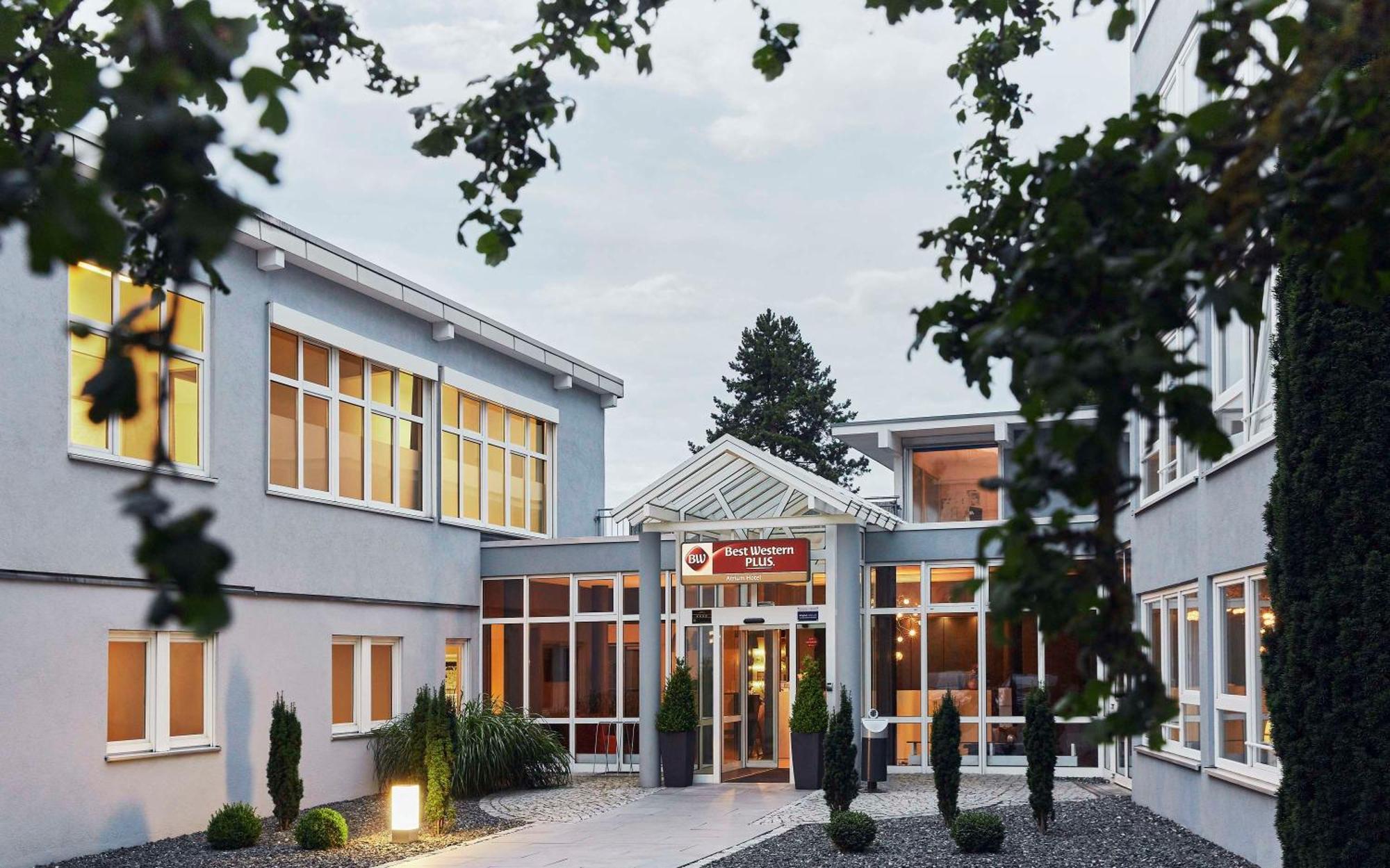 Best Western Plus Atrium Hotel Улм Екстериор снимка